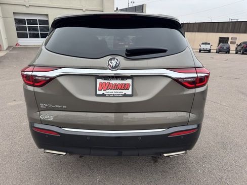 Used 2020 Buick Enclave Premium w/ Surround and Sites Package image 4
