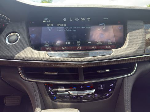 Used 2018 Cadillac CT6 Luxury RWD image 9