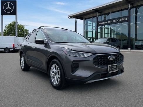 Used 2023 Ford Escape Active AWD/4WD image 1