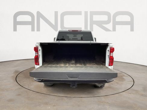 Used 2024 Chevrolet Silverado 2500 Custom w/ Custom Convenience Package image 16