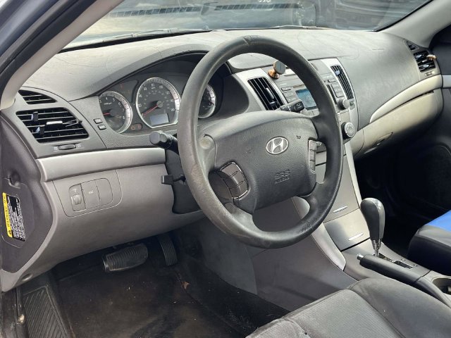 Used 2010 Hyundai Sonata GLS FWD image 12