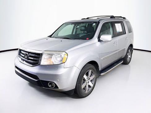 Used 2014 Honda Pilot Touring image 4