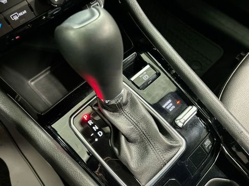 Used 2024 Jeep Compass Latitude w/ Convenience Group image 17