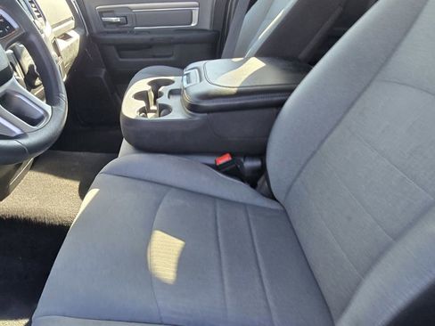 Used 2024 RAM 1500 Classic SLT image 17