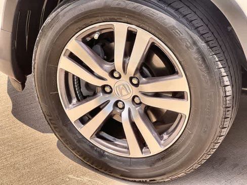Used 2017 Honda Pilot EX-L image 9