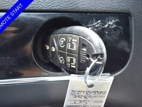 Used 2019 Dodge Grand Caravan SXT FWD image 6