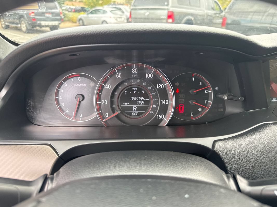 Used 2017 Honda Accord Sport image 29