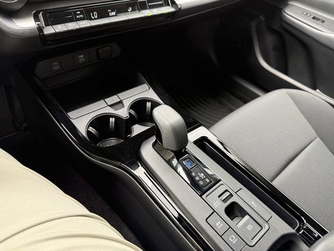 Certified 2024 Toyota Prius LE image 23