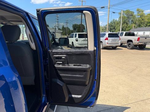 Used 2015 RAM 1500 Express AWD/4WD image 15