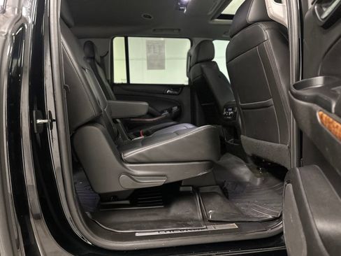 Used 2017 Chevrolet Suburban Premier RWD image 23