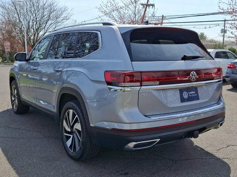 Certified 2024 Volkswagen Atlas SEL AWD/4WD image 4