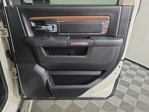 Used 2017 RAM 1500 Laramie w/ Convenience Group AWD/4WD image 36
