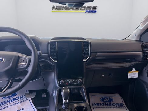 New 2025 Ford Ranger Lariat w/ Advanced Towing Package AWD/4WD image 19