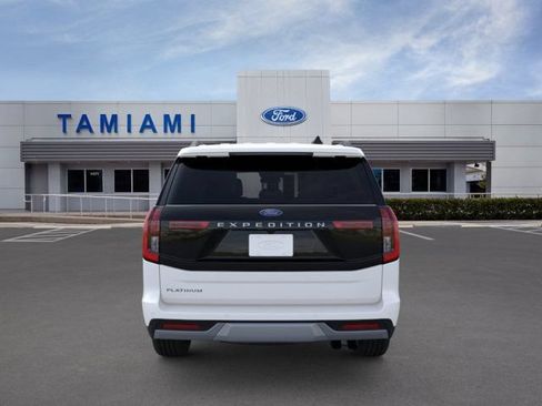 New 2026 Ford Expedition Platinum w/ Platinum Ultimate Package AWD/4WD image 5