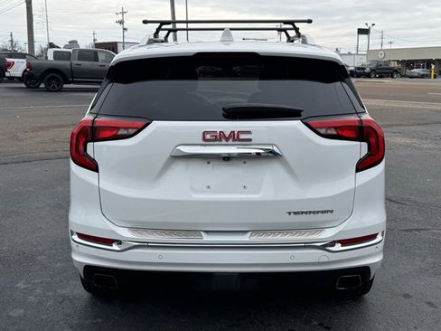 Used 2019 GMC Terrain Denali w/ LPO, 'HIT The Road' Package image 4