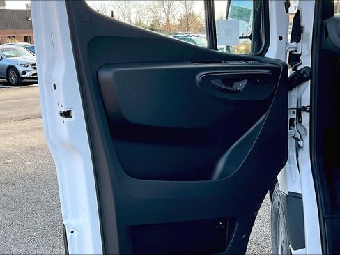 New 2026 Mercedes-Benz Sprinter 2500 image 11