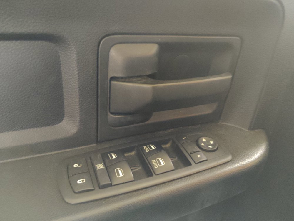 Used 2019 RAM 1500 Express w/ Express Value Package RWD image 27