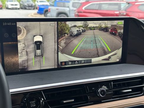 Used 2025 INFINITI QX80 Sensory AWD/4WD image 33