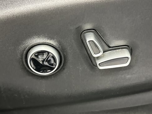 Used 2022 Chrysler Pacifica Pinnacle image 27