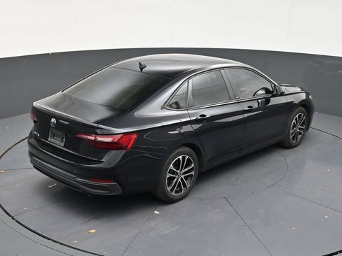 Used 2024 Volkswagen Jetta Sport FWD image 16