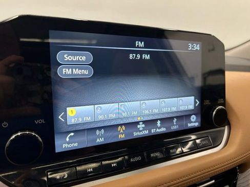 Certified 2023 Nissan Rogue Platinum w/ Platinum Premium Package image 43