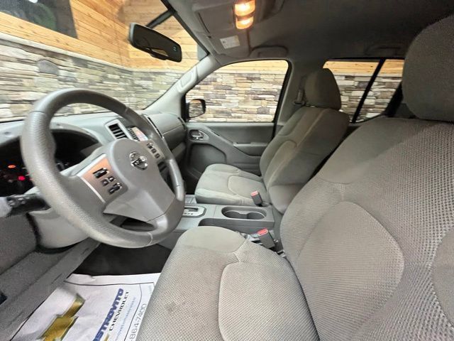 Used 2021 Nissan Frontier SV AWD/4WD image 11