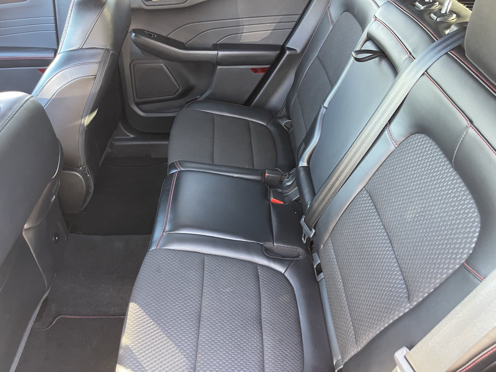 Certified 2023 Ford Escape ST-Line w/ Tech Pack #1 FWD image 21