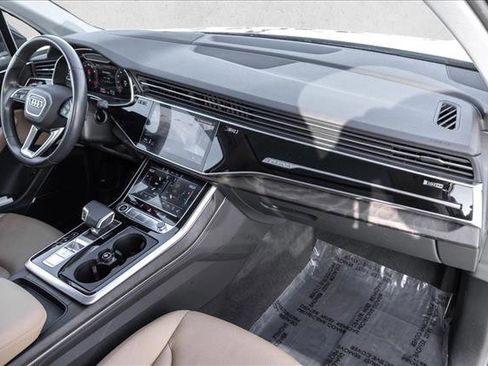 Used 2021 Audi Q7 3.0T Prestige w/ Prestige Package image 26