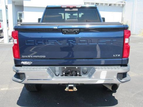 Used 2021 Chevrolet Silverado 2500 LTZ w/ LTZ Premium Package AWD/4WD image 6