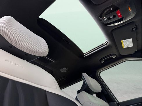 New 2026 Kia EV9 GT-Line AWD/4WD image 16