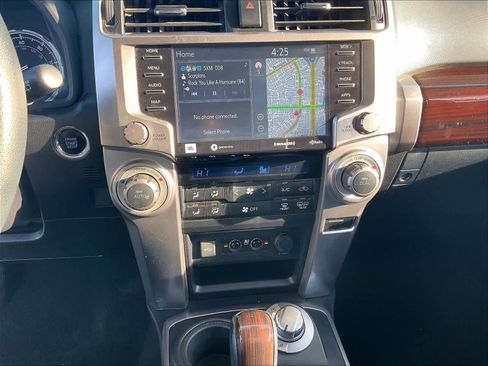 Used 2020 Toyota 4Runner Limited image 34