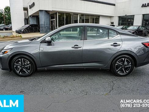 Used 2024 Nissan Sentra SV FWD image 7