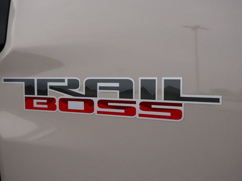 New 2026 Chevrolet Colorado Trail Boss AWD/4WD image 6