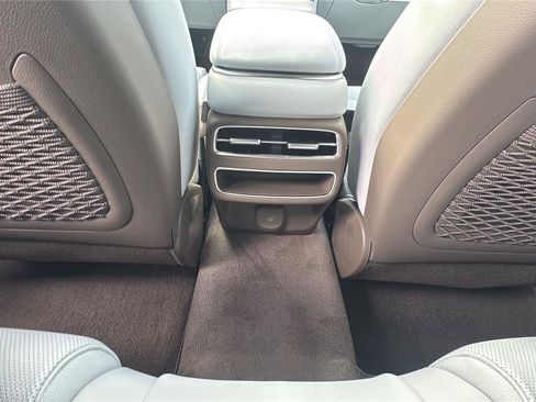 New 2026 Genesis GV70 2.5T Advanced AWD/4WD image 24