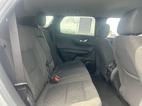 Used 2022 Chevrolet Blazer LT FWD image 30