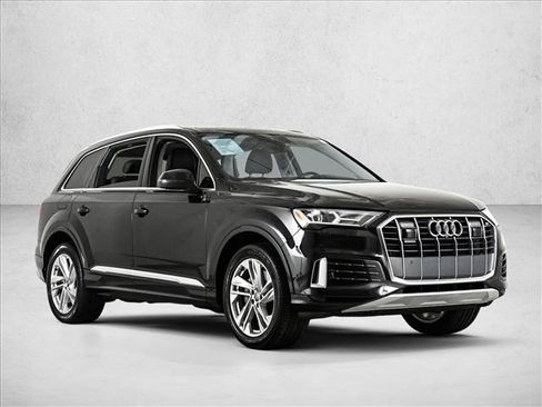 Used 2020 Audi Q7 3.0T Premium Plus w/ Premium Plus Package AWD/4WD image 3