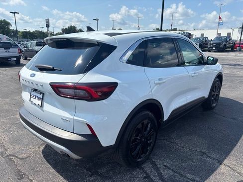 Used 2024 Ford Escape Active AWD/4WD image 7