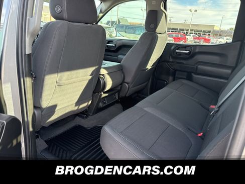 Used 2022 Chevrolet Silverado 1500 Custom image 7