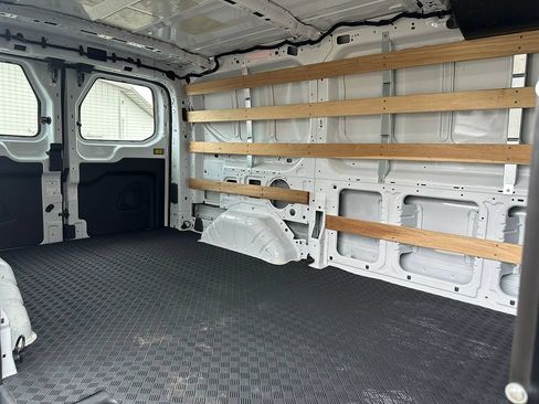 Used 2025 Ford Transit 250 Low Roof w/ Exterior Upgrade Package RWD image 20