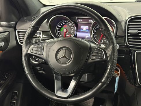 Used 2018 Mercedes-Benz GLS 450 4MATIC w/ Premium Package image 24
