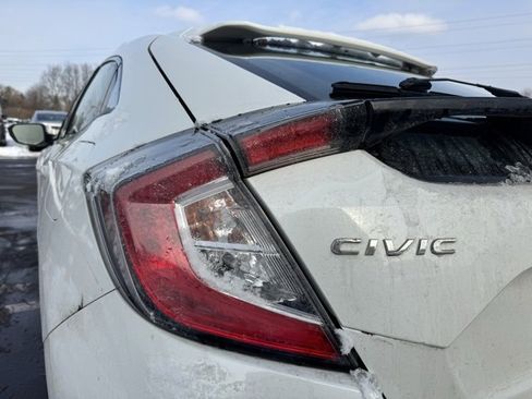 Used 2019 Honda Civic EX image 10