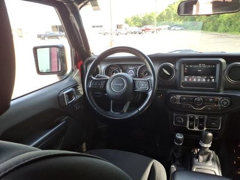 Used 2022 Jeep Wrangler Unlimited Sport AWD/4WD image 6