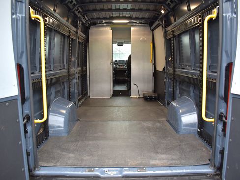 Used 2021 RAM ProMaster 3500 FWD image 23