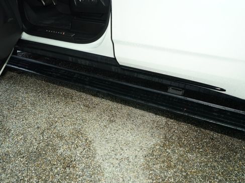 Used 2024 Cadillac Escalade V w/ LPO, ONYX Package AWD/4WD image 36