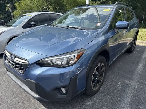 Used 2021 Subaru Crosstrek 2.0i Premium w/ Moonroof Package AWD/4WD image 5