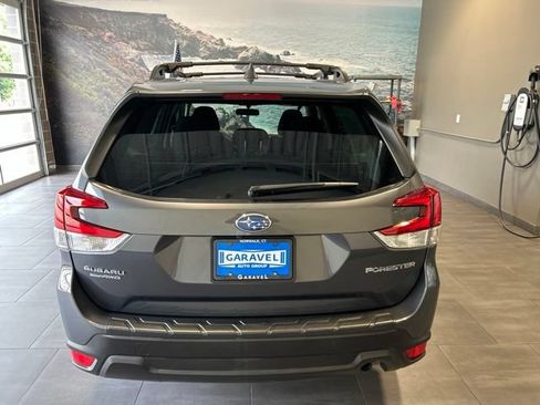 Used 2023 Subaru Forester Premium AWD/4WD image 29