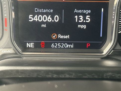 Certified 2022 GMC Sierra 2500 Denali w/ Denali Ultimate Package image 12