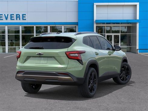 New 2026 Chevrolet Trax ACTIV w/ Sunroof Package image 4