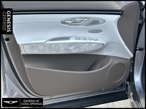 Used 2026 Genesis Electrified GV70 Prestige AWD/4WD image 19