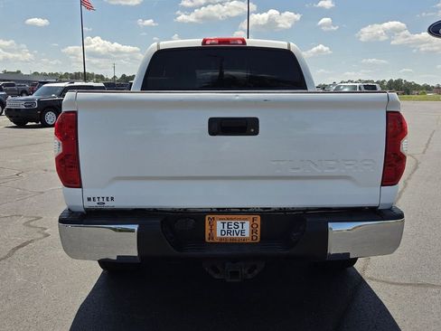 Used 2017 Toyota Tundra SR5 w/ TRD Off Road Package AWD/4WD image 11